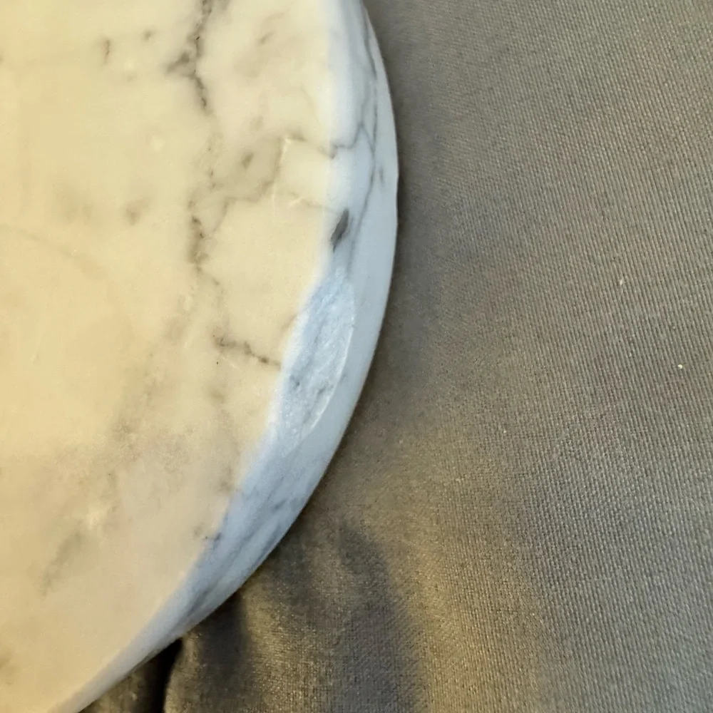 Wireless Marble Charger - White